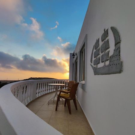 Lakena Sunset View Villa Menetai Exterior photo